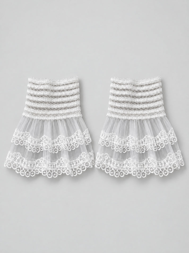 Frilly Cuffs | White