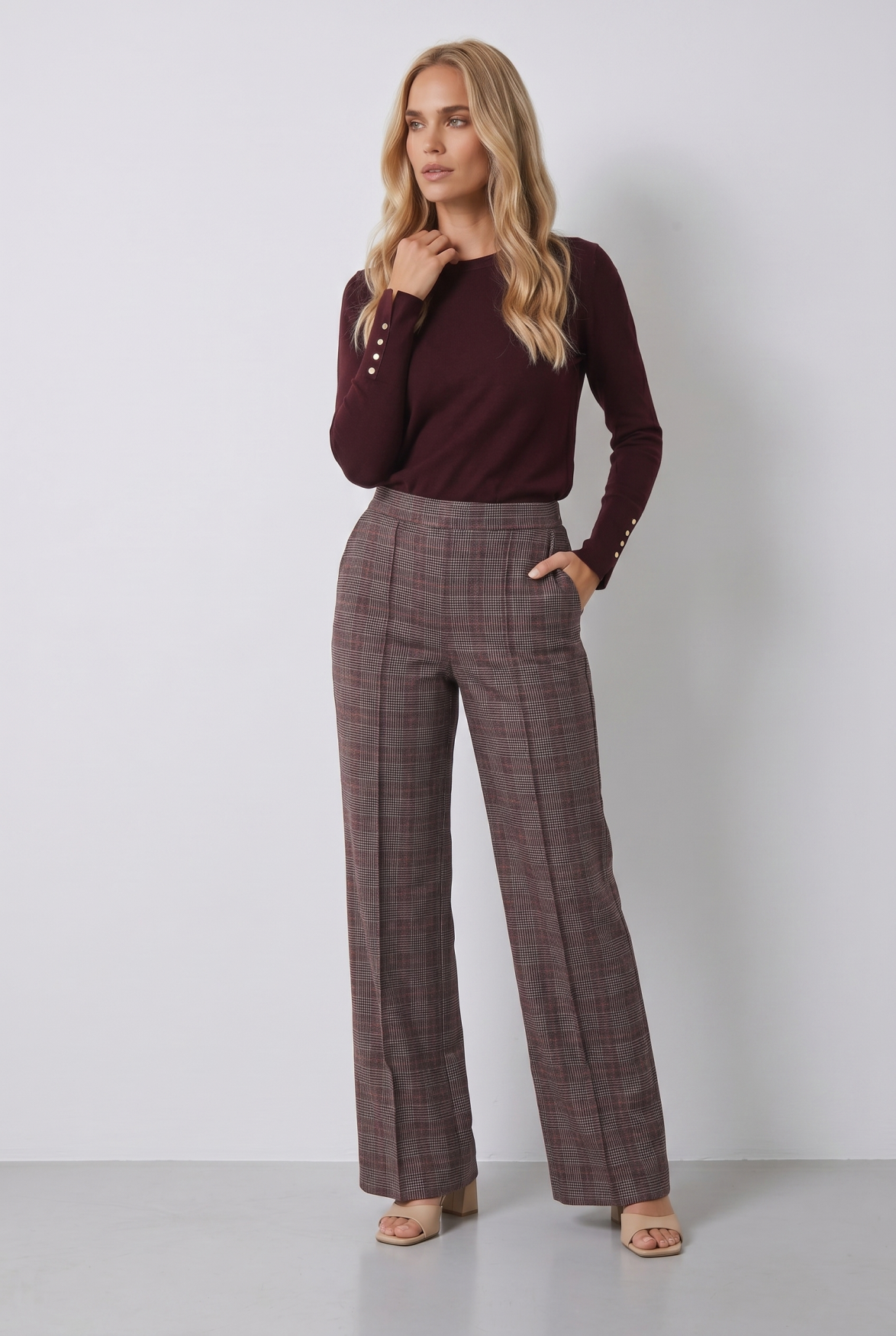 Star Pants | Burgundy