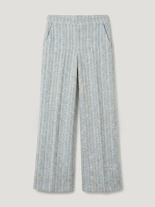 BR&DY Cleo Pants in lichtblauw – pantalon plat gelegd, volledig zichtbaar