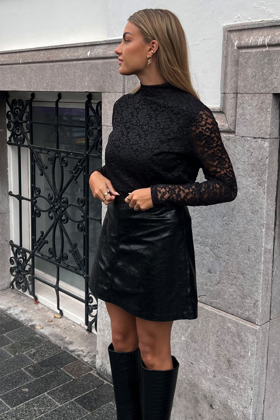 Olivgrünes Oberteil | Schwarz