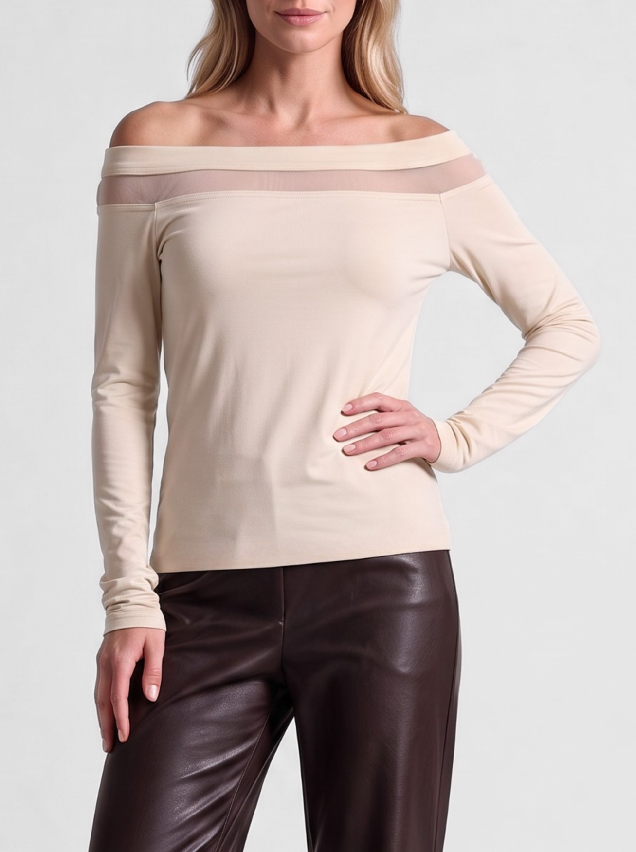 Dawn Top | Sand
