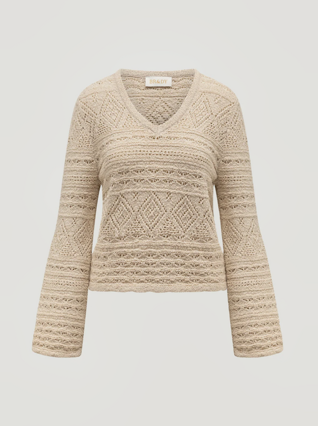 BR&DY Bizou Knit in beige – trui plat gelegd, volledig zichtbaar