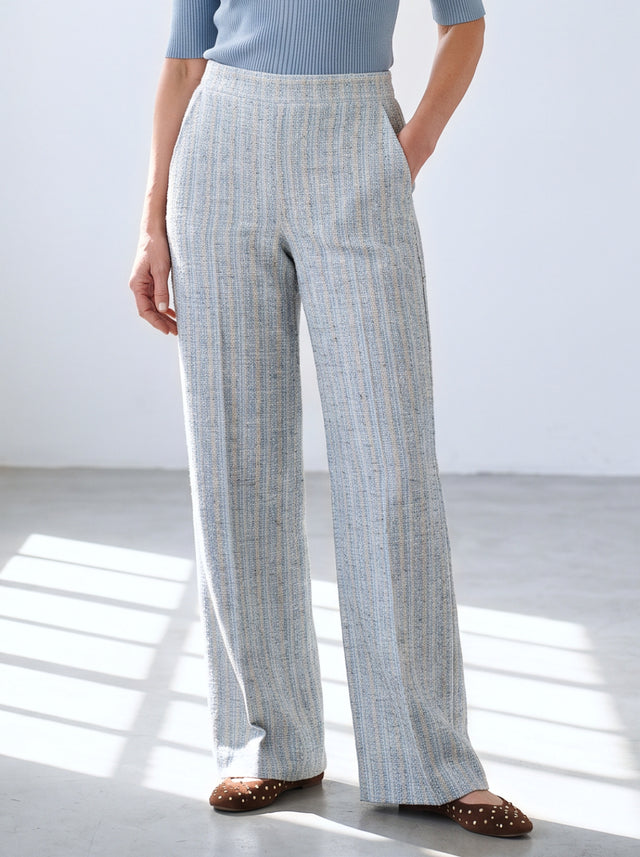 BR&DY Cleo Pants in lichtblauw – dames pantalon, close-up