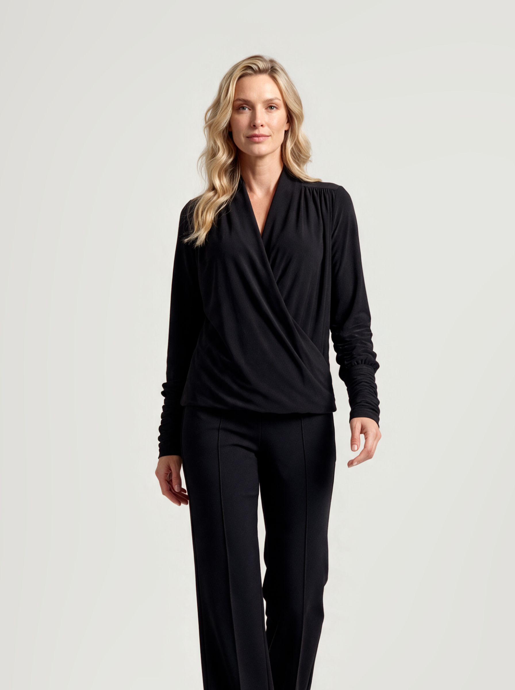 River Top | Black