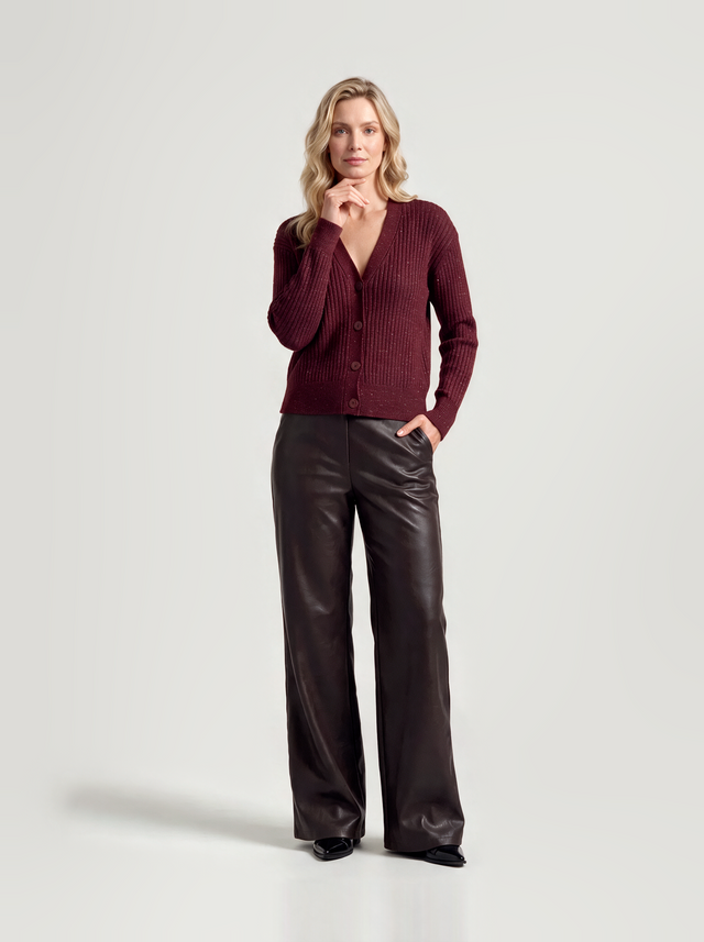 BR&DY Rosie Cardigan in bordeaux – vest ten voeten uit gedragen