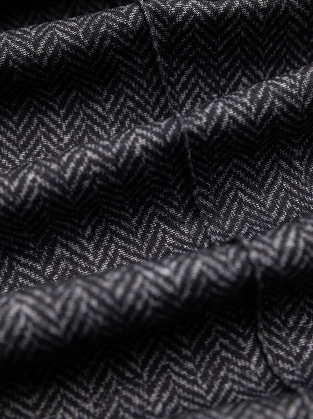BR&DY Sage Pants in donkerblauw – detail van de stof