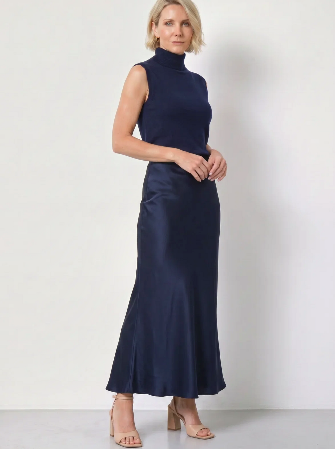 BR&DY Swing Skirt in donkerblauw – damesrok met print, close-up
