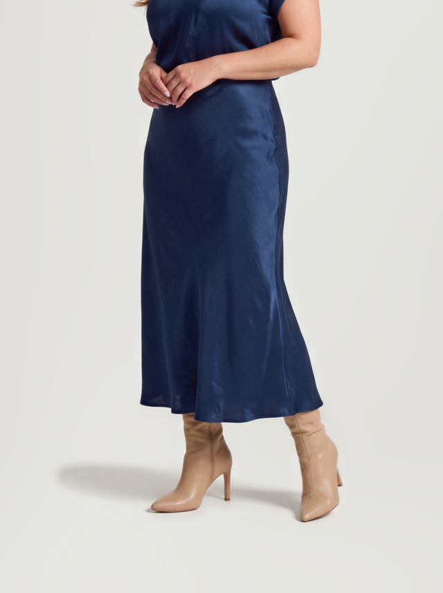 BR&DY Swing Skirt in donkerblauw – damesrok met zwierige val, close-up